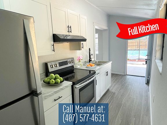 3rd image of 640 Avenue B NE #B