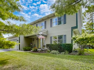 904 Pine Hill Dr, Antioch, IL