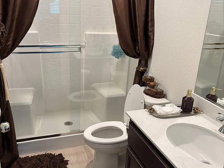 5531 Stella Ave — Photo 6