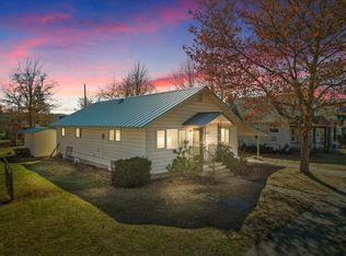 2717 W Broadway Ave, Spokane, WA 99201