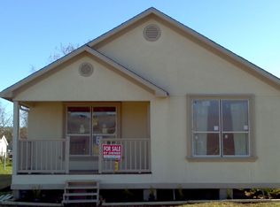 715 Mabry St, Baytown, TX 77520