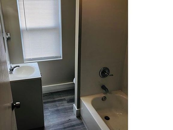 3rd image of 263 Saint Helena Ave