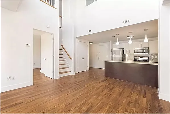 Rented by Compass | media 9