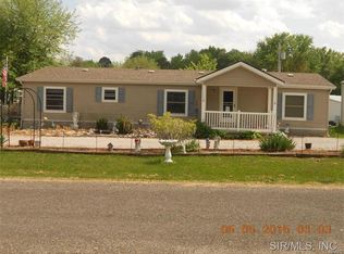 21726 Robin Ln, Carlyle, IL 62231