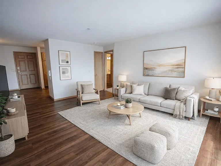 Highlands at Wildwood Lake Apartments 55+ — Photo 12