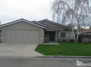 5243 W Magill Ave, Fresno, CA 93722