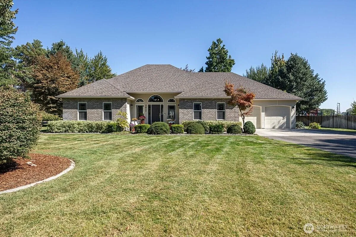 2617 Road 80 photo 1