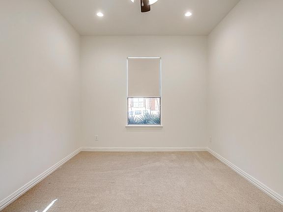4th image of 8201 Choctaw Ln