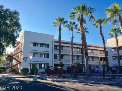 1361 E University Ave APT 305, Las Vegas, NV, 89119