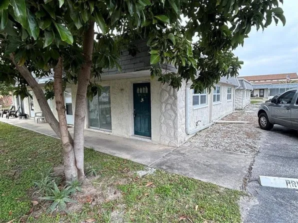 9800 HIDDEN LANE #1, PORT RICHEY, FL 34668