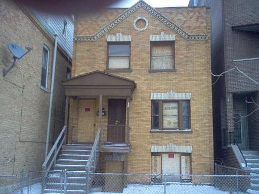 1st image of 2823 N Damen Ave