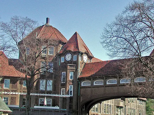 Sold by Terrace Sotheby's International Realty | media 12