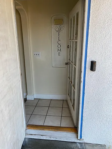 1035 W Peralta Way Photo 1