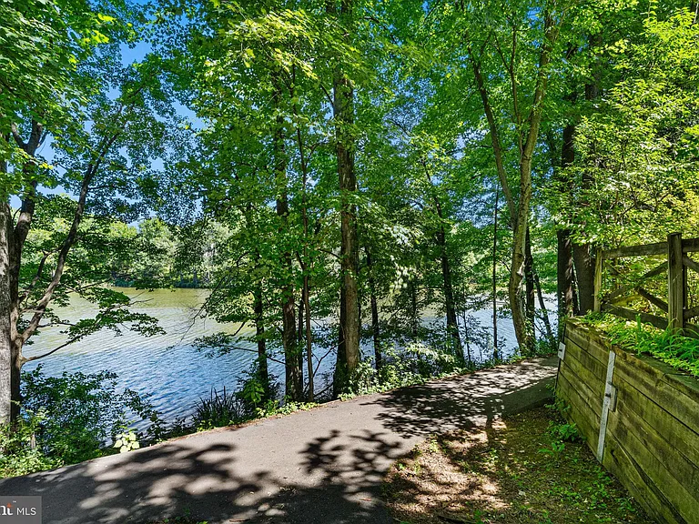 13207 Meander Cove Dr #71 — Photo 35