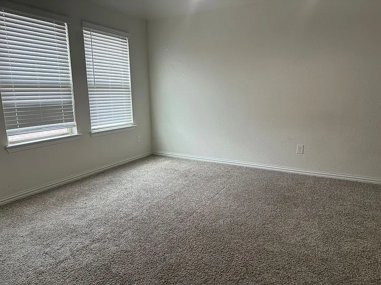 5609 Annie Creek Rd — Photo 14