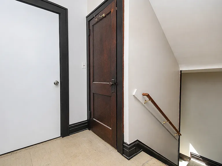 600 Sunderlin St #2 — Photo 3