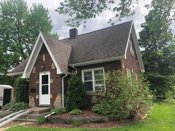 217 Brown Blvd, Rothschild, WI 54474