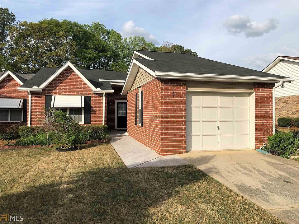 1st image of 125 Lagrange Ct