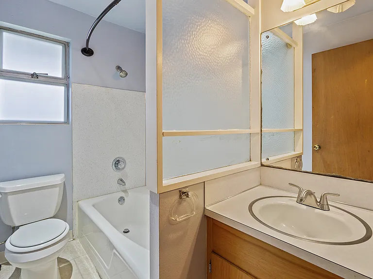 9315, 9317, 9319 51st Ave S, Seattle - 9317 — Photo 10
