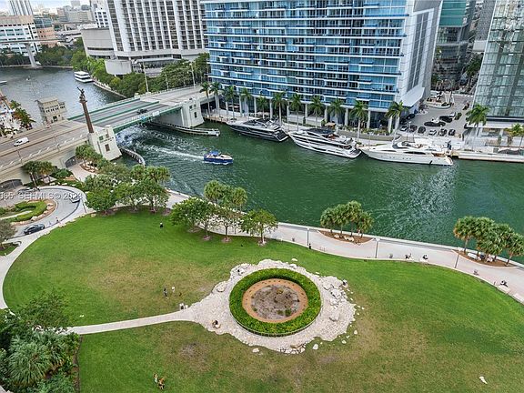 2nd image of 465 Brickell Ave #1301