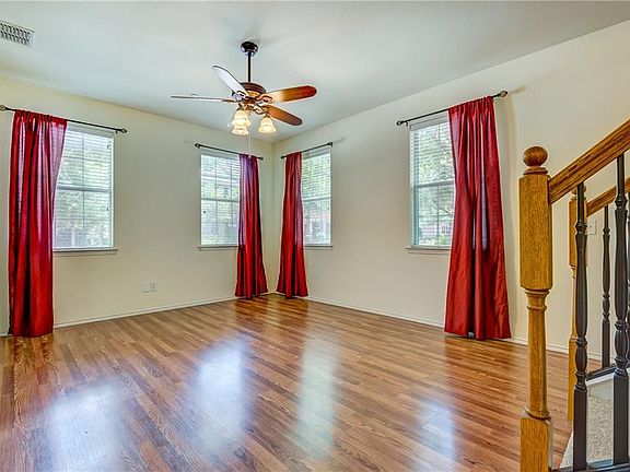 5th image of 4848 Heather Glen Trl
