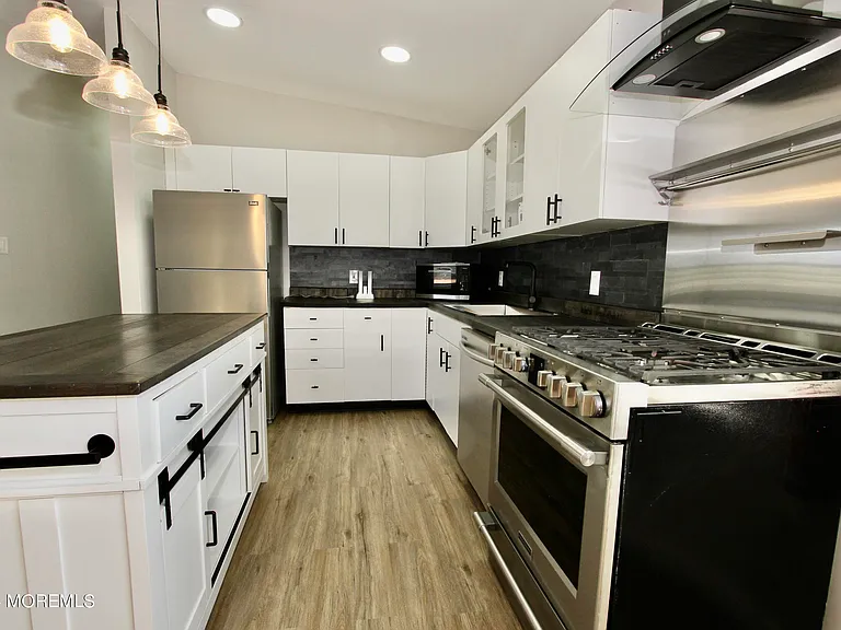 1001 NW Central Ave #2 — Photo 5