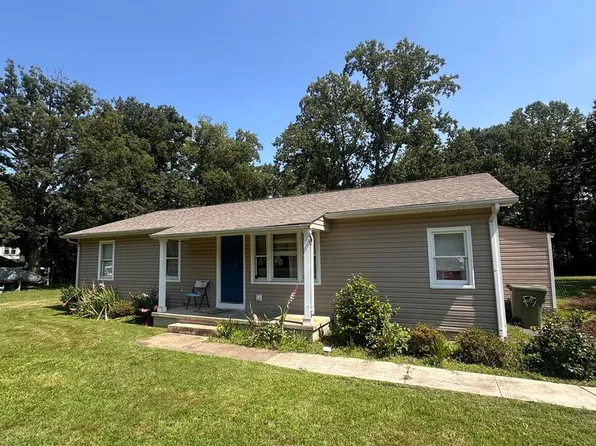 9803 Leavells Rd, Fredericksburg, VA 22407