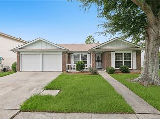 3820 Liro Ln, Harvey, LA 70058