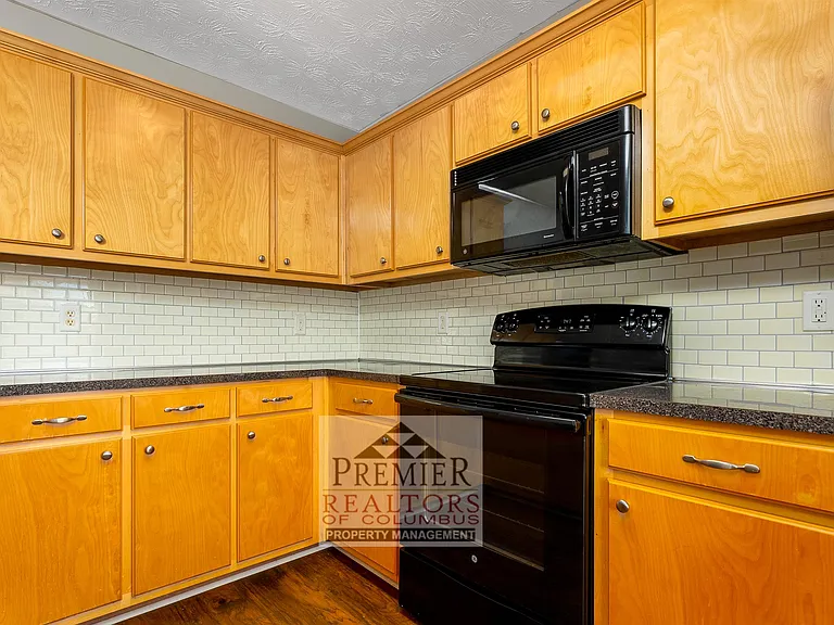 567 Mill Pond Dr — Photo 19