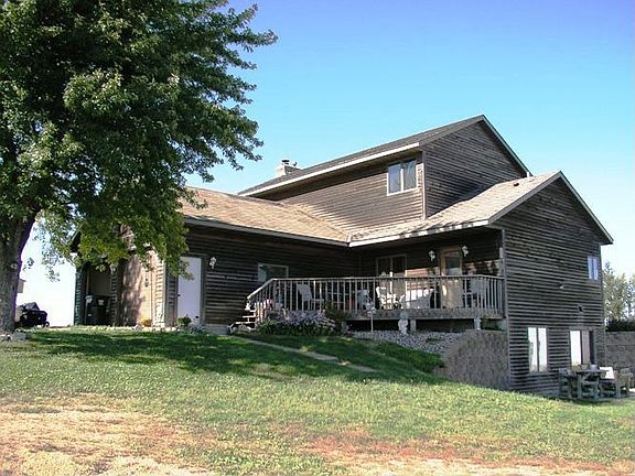 Newer two story cedar home w/ oversized 2  car garage 