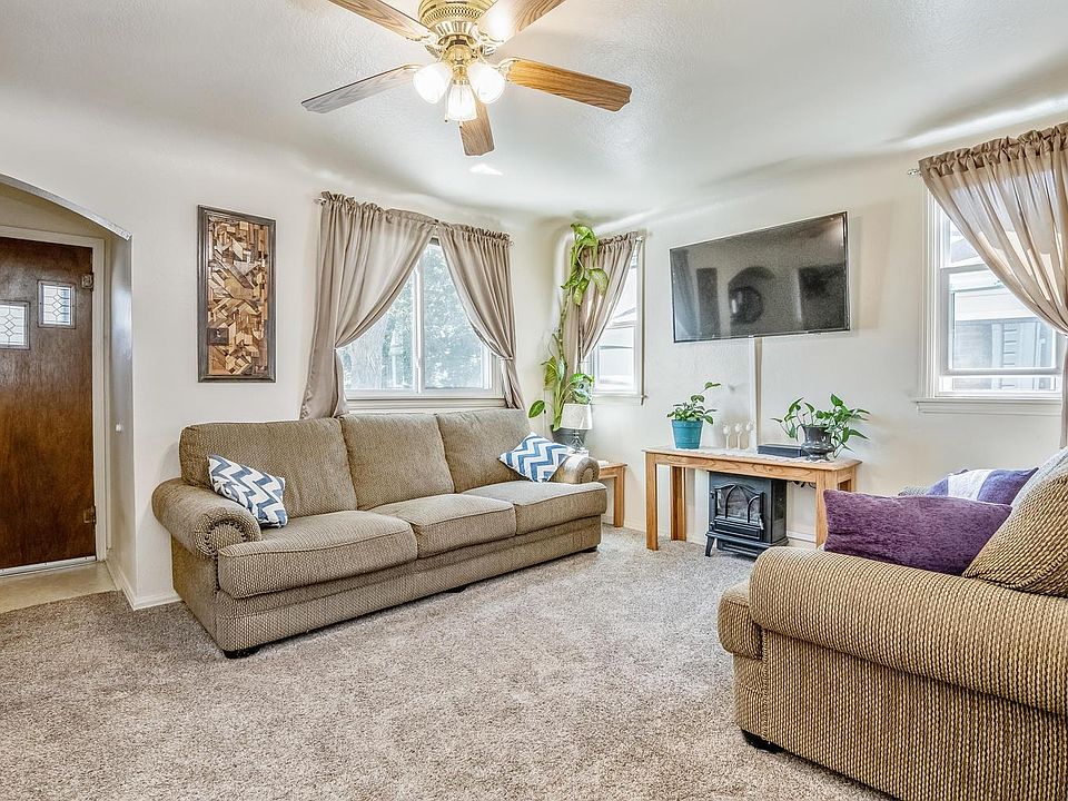 1st image of 1217 Grant Ave