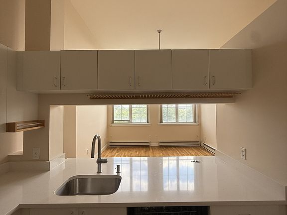 2nd image of 240 Heath St #302-1