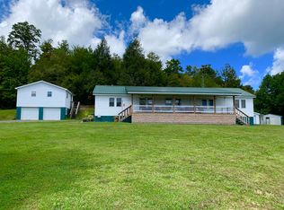 1340 Airport Rd, Fenwick, WV 26202