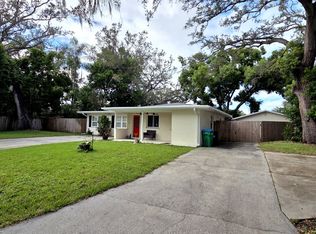 1610 Valencia St, Clearwater, FL 33756