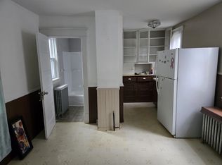 221 Cable St APT 2, Buffalo, NY 14206