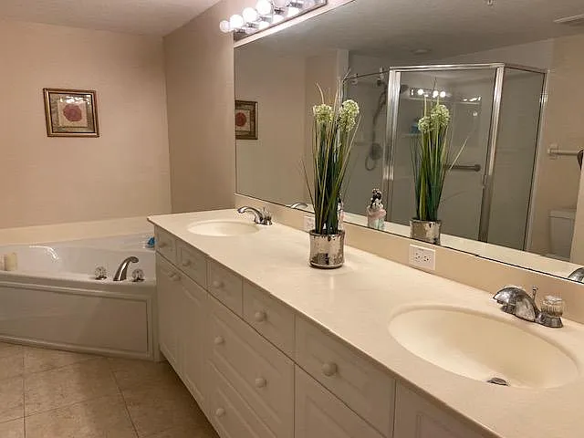 432 Bouchelle Dr #304 — Photo 8