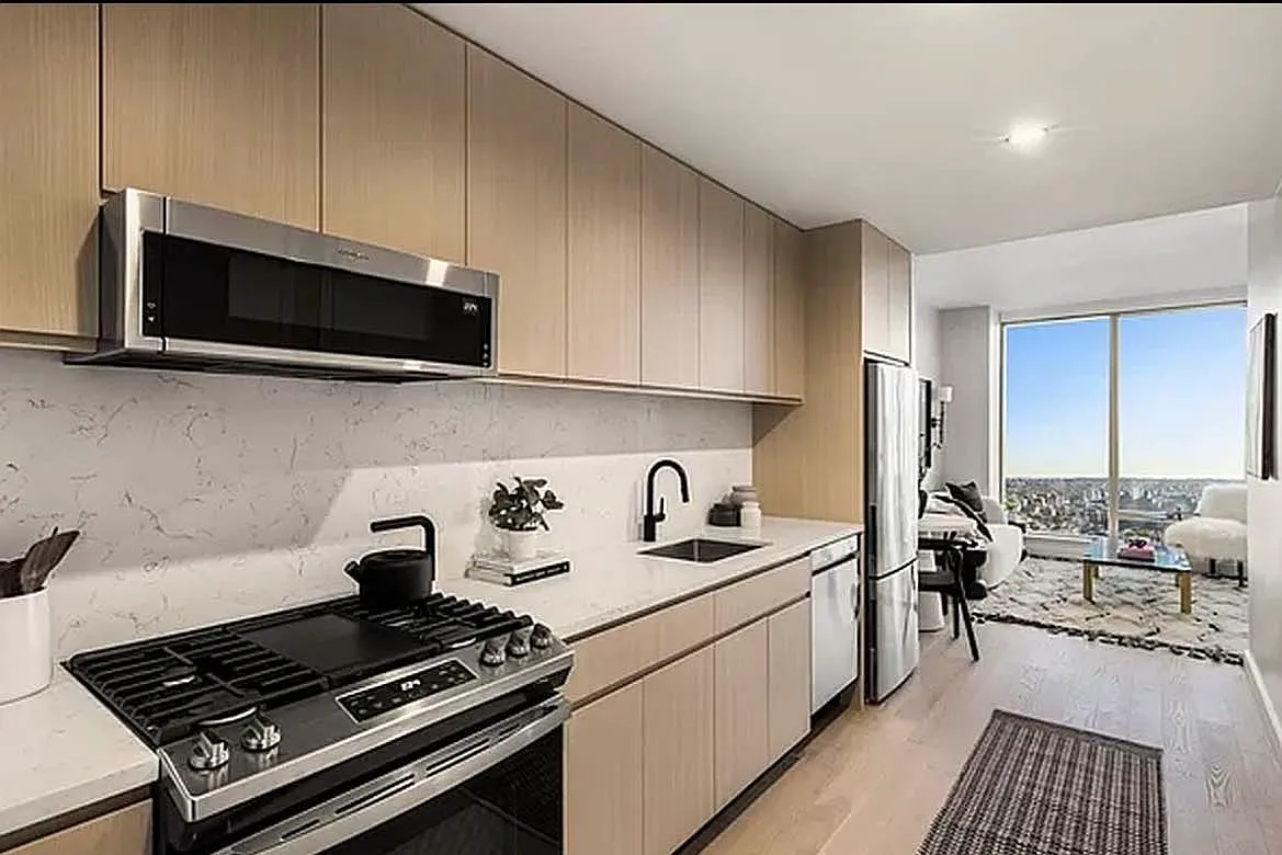540 Fulton Street — Photo 3