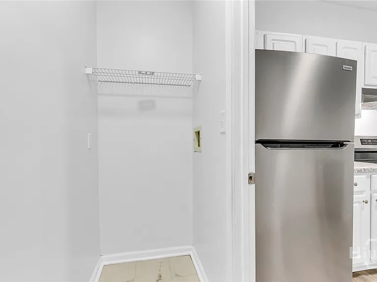 4104 Walden Park Dr — Photo 14