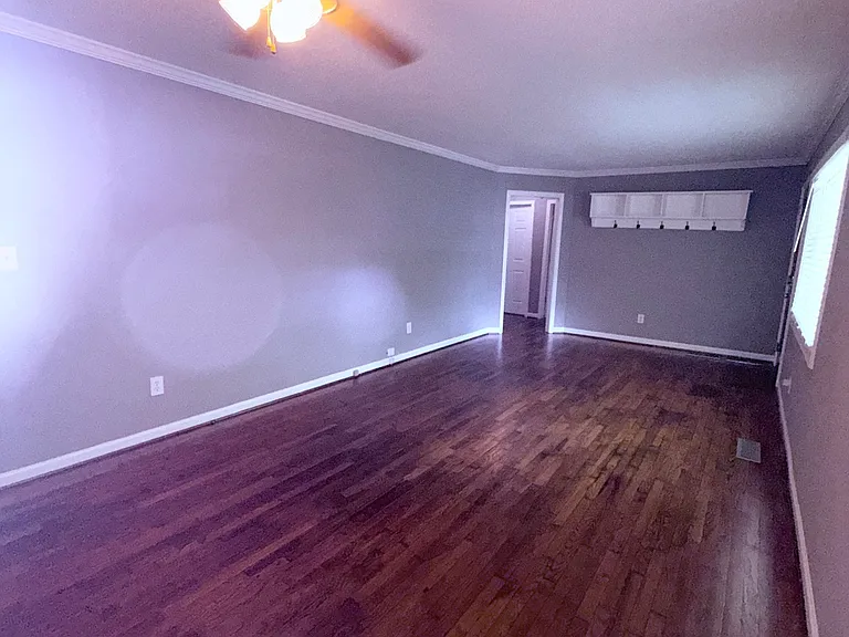 317 Hilltop Circle Ext SW — Photo 13