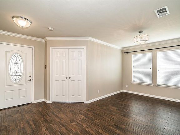 4th image of 1107 Partridge Dr