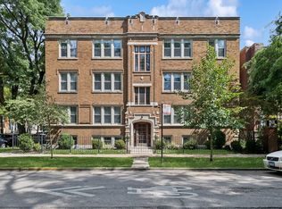 1624 W Grace St APT 1, Chicago, IL 60613