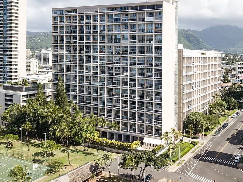 1st image of 500 University Ave #710-9
