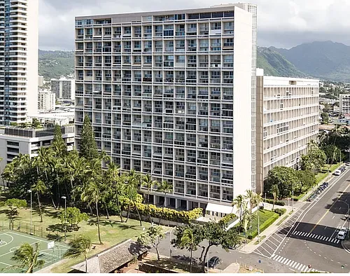 500 University Ave Photo 1