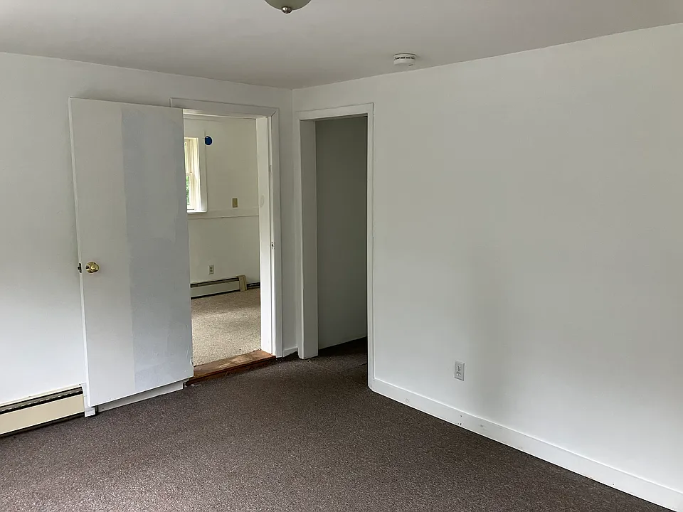 1st bedroom