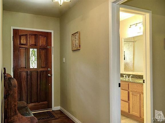 3rd image of 386 College Dr