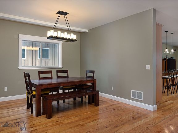 5th image of 518 Clifden Dr