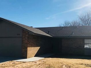 1713 Buckboard Ln, Enid, OK 73703