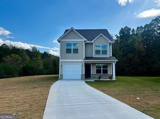 214 Birch Ln, Calhoun, GA 30701