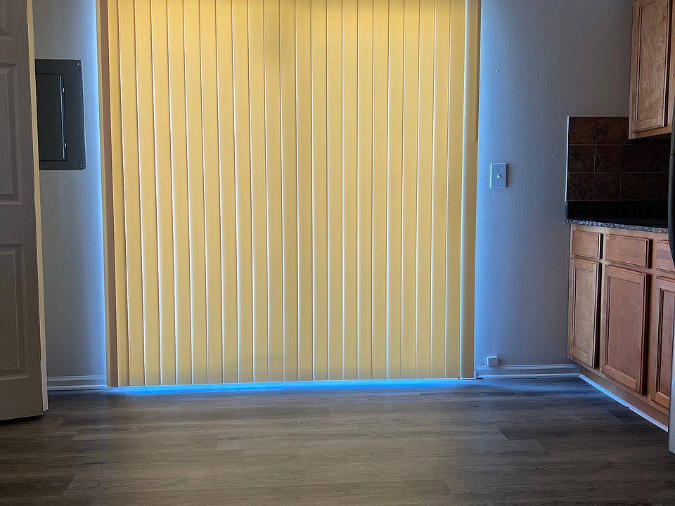 Kitchen / Patio Door