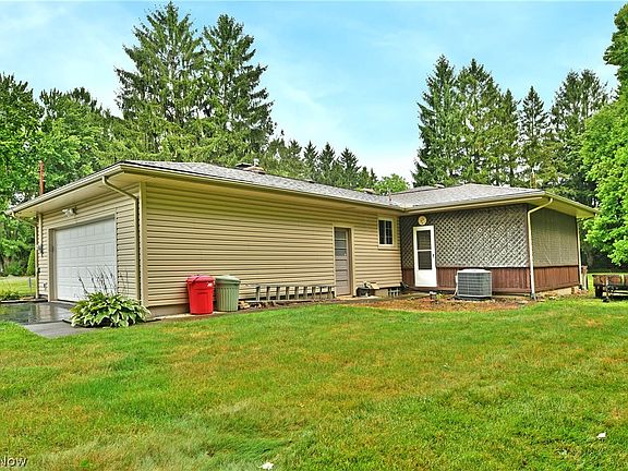 3rd image of 3246 Circle Dr